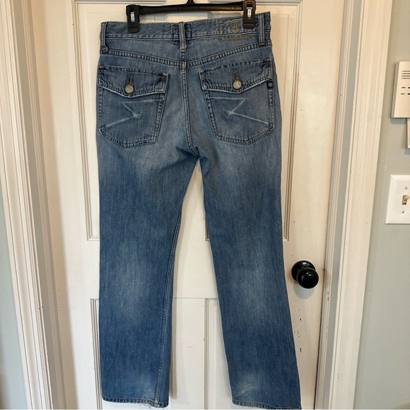 ROCK & REPUBLIC Men's Henlee Style Medium Wash Straight Leg
Jeans Sz 33X32 - Picture 5 of 13